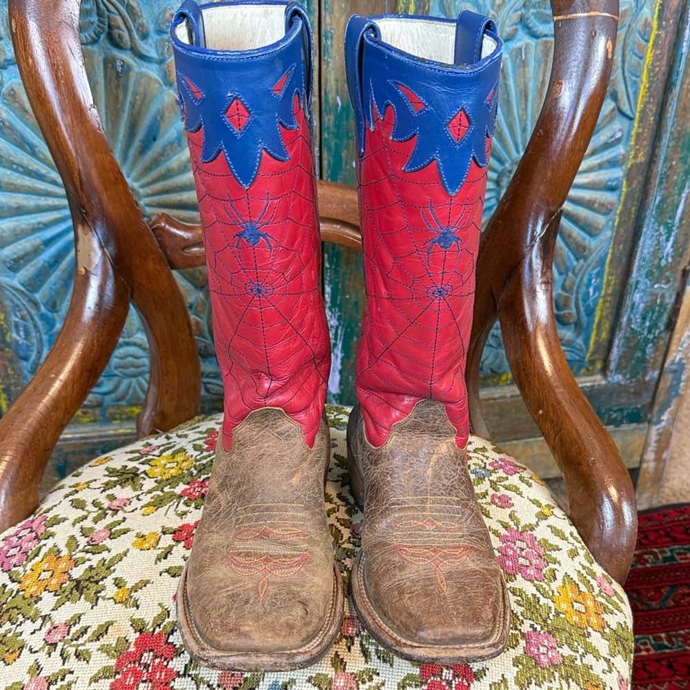 Olathe spider buckaroo stovepipe cowboy boots